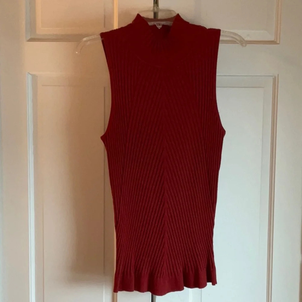 🎃 Vintage High Neck Knit Tank Beautiful Color Size L 🎃